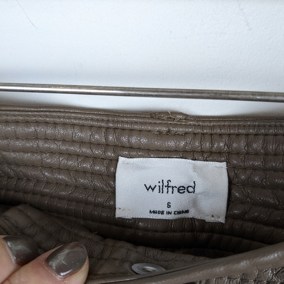 WILFRED Aritzia Funk Pant faux leather high rise size 6 - Picture 9 of 12